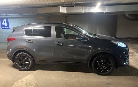 KIA Sportage IV рестайлинг, 2022 год, 2 400 000 рублей, 3 фотография