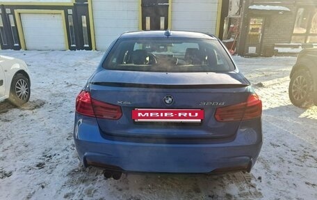 BMW 3 серия, 2018 год, 3 050 000 рублей, 17 фотография