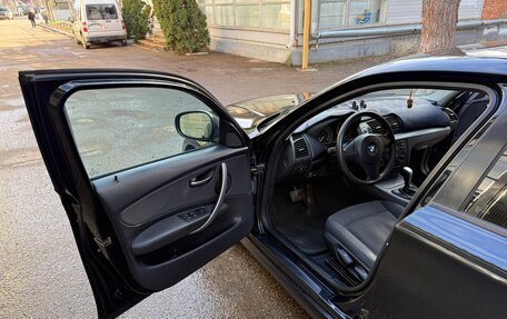 BMW 1 серия, 2011 год, 899 000 рублей, 8 фотография