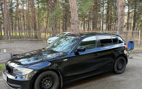 BMW 1 серия, 2011 год, 899 000 рублей, 13 фотография