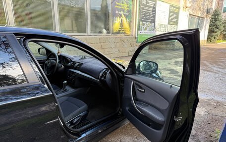 BMW 1 серия, 2011 год, 899 000 рублей, 11 фотография