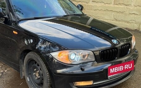 BMW 1 серия, 2011 год, 899 000 рублей, 3 фотография