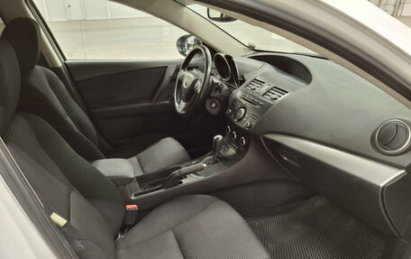 Mazda 3, 2012 год, 843 000 рублей, 11 фотография