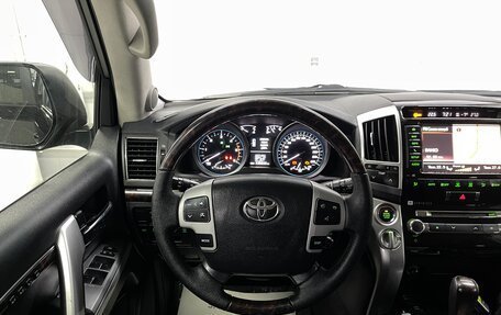 Toyota Land Cruiser 200, 2012 год, 3 149 000 рублей, 18 фотография