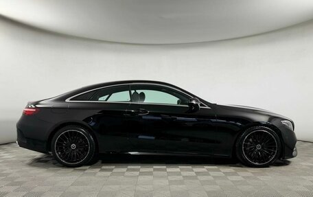 Mercedes-Benz E-Класс, 2019 год, 4 699 000 рублей, 4 фотография