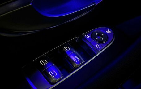 Mercedes-Benz E-Класс, 2019 год, 4 699 000 рублей, 23 фотография