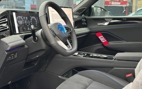 Volkswagen Tiguan, 2025 год, 4 650 000 рублей, 24 фотография