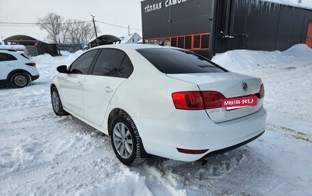 Volkswagen Jetta VI, 2013 год, 870 000 рублей, 7 фотография