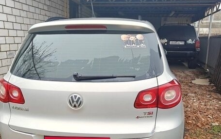 Volkswagen Tiguan I, 2011 год, 900 000 рублей, 2 фотография