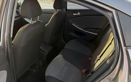 Hyundai Solaris II рестайлинг, 2011 год, 650 000 рублей, 5 фотография