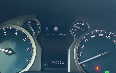 Toyota Land Cruiser Prado 150 рестайлинг 2, 2021 год, 7 300 000 рублей, 8 фотография