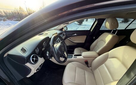 Mercedes-Benz GLA, 2015 год, 1 950 000 рублей, 5 фотография