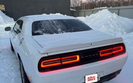 Dodge Challenger III рестайлинг 2, 2019 год, 3 350 000 рублей, 10 фотография