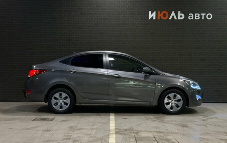 Hyundai Solaris II рестайлинг, 2015 год, 840 000 рублей, 4 фотография