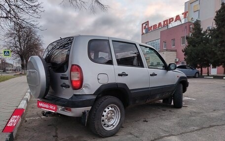 Chevrolet Niva I рестайлинг, 2003 год, 235 000 рублей, 5 фотография