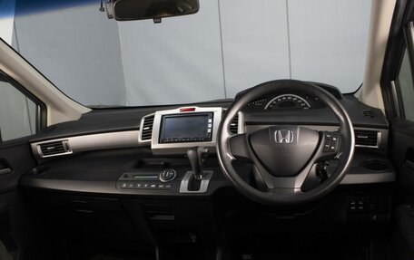 Honda Freed I, 2012 год, 1 150 000 рублей, 5 фотография