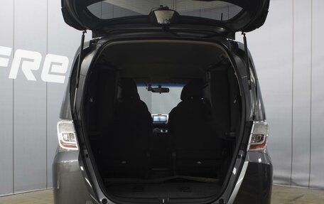 Honda Freed I, 2012 год, 1 150 000 рублей, 14 фотография