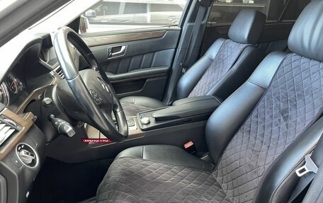 Mercedes-Benz E-Класс, 2011 год, 1 300 000 рублей, 10 фотография