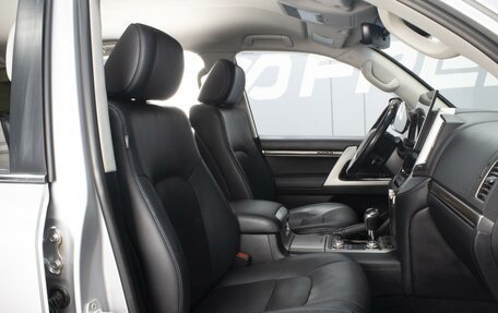 Toyota Land Cruiser 200, 2016 год, 6 050 000 рублей, 7 фотография