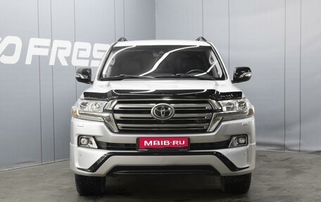 Toyota Land Cruiser 200, 2016 год, 6 050 000 рублей, 3 фотография