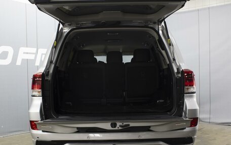 Toyota Land Cruiser 200, 2016 год, 6 050 000 рублей, 18 фотография