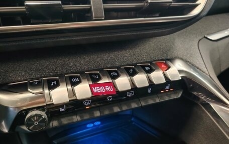 Peugeot 3008 II, 2018 год, 2 149 000 рублей, 16 фотография