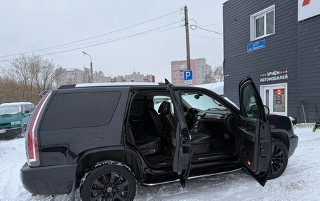 Cadillac Escalade III, 2008 год, 1 750 000 рублей, 4 фотография