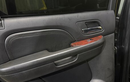 Cadillac Escalade III, 2008 год, 1 750 000 рублей, 28 фотография