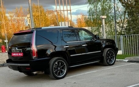 Cadillac Escalade III, 2008 год, 1 750 000 рублей, 31 фотография