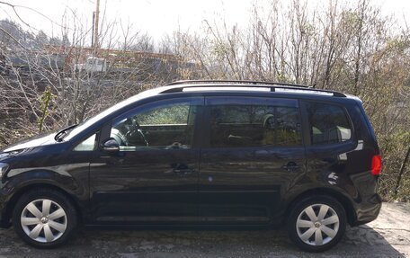 Volkswagen Touran III, 2013 год, 1 299 000 рублей, 3 фотография