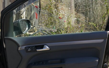 Volkswagen Touran III, 2013 год, 1 299 000 рублей, 15 фотография