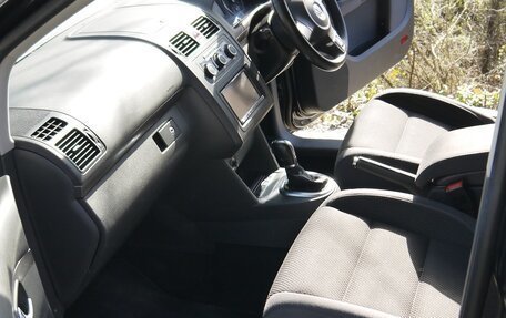 Volkswagen Touran III, 2013 год, 1 299 000 рублей, 16 фотография