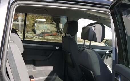 Volkswagen Touran III, 2013 год, 1 299 000 рублей, 12 фотография