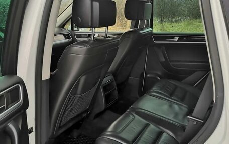 Volkswagen Touareg III, 2013 год, 1 900 000 рублей, 5 фотография