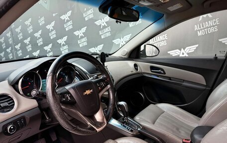 Chevrolet Cruze II, 2013 год, 809 000 рублей, 10 фотография