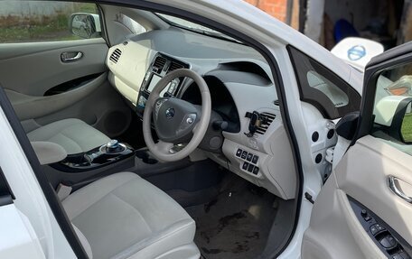 Nissan Leaf I, 2013 год, 720 000 рублей, 13 фотография