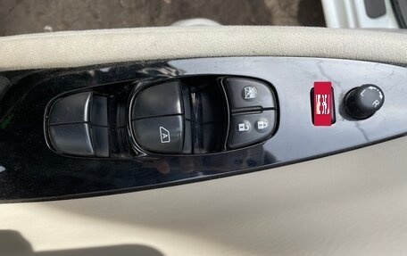 Nissan Leaf I, 2013 год, 720 000 рублей, 14 фотография