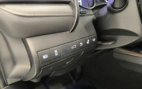 Toyota Camry, 2018 год, 2 900 000 рублей, 15 фотография