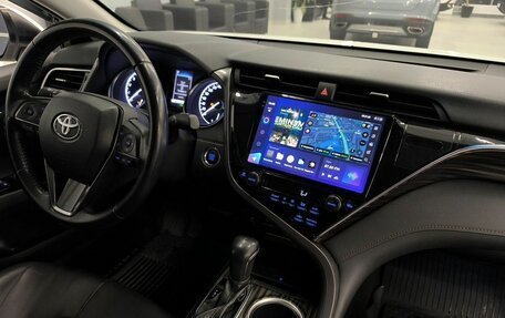 Toyota Camry, 2018 год, 2 900 000 рублей, 12 фотография