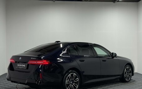 BMW 5 серия, 2025 год, 8 770 000 рублей, 2 фотография