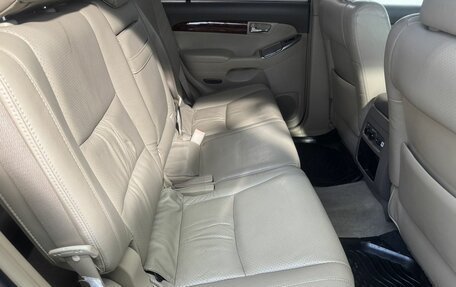 Toyota Land Cruiser Prado 120 рестайлинг, 2007 год, 1 899 800 рублей, 4 фотография