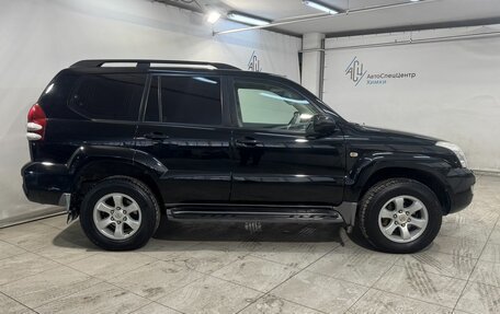 Toyota Land Cruiser Prado 120 рестайлинг, 2007 год, 1 899 800 рублей, 17 фотография
