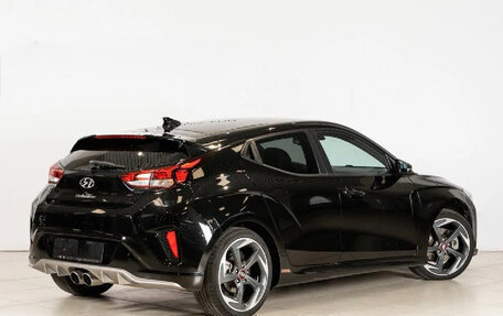 Hyundai Veloster II, 2019 год, 1 700 000 рублей, 5 фотография