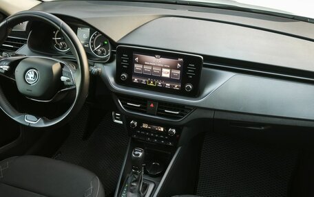 Skoda Rapid II, 2021 год, 1 865 000 рублей, 9 фотография