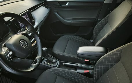 Skoda Rapid II, 2021 год, 1 865 000 рублей, 12 фотография