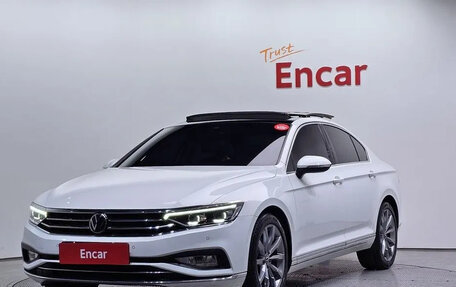 Volkswagen Passat B8 рестайлинг, 2022 год, 1 990 000 рублей, 1 фотография