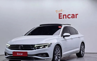 Volkswagen Passat B8 рестайлинг, 2022 год, 1 990 000 рублей, 1 фотография