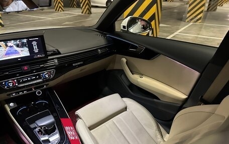 Audi A4, 2020 год, 4 050 000 рублей, 23 фотография