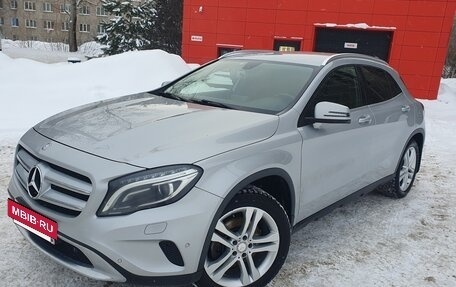 Mercedes-Benz GLA, 2015 год, 1 990 000 рублей, 2 фотография