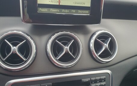 Mercedes-Benz GLA, 2015 год, 1 990 000 рублей, 23 фотография